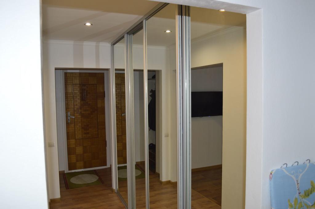Apartment On Pribuzhskaya 2 Khmelʼnytsʼkyy Exterior foto